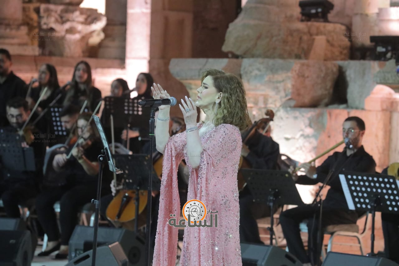 Madar Al-Saa Images 0.3832146828415882