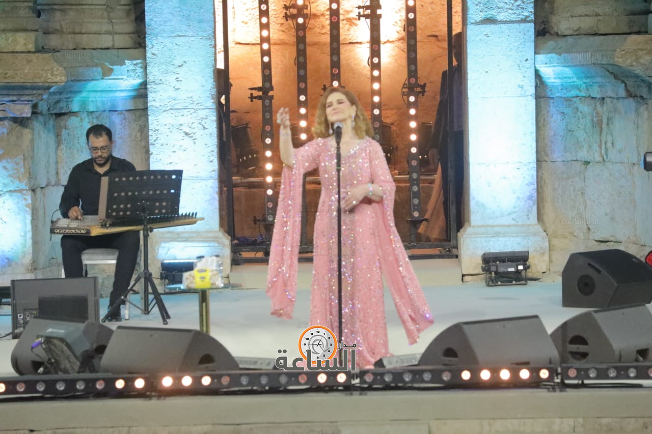 Madar Al-Saa Images 0.9624602408462978