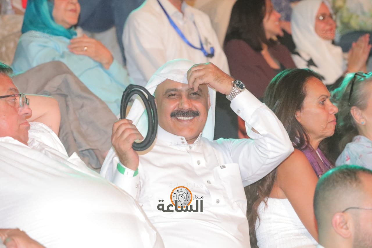 Madar Al-Saa Images 0.9119991394627