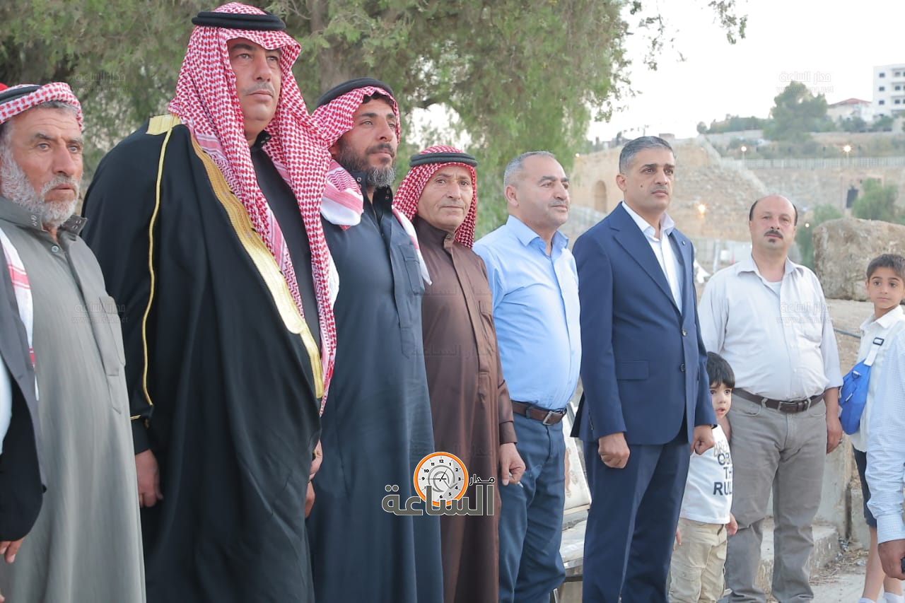 Madar Al-Saa Images 0.8681838078281509