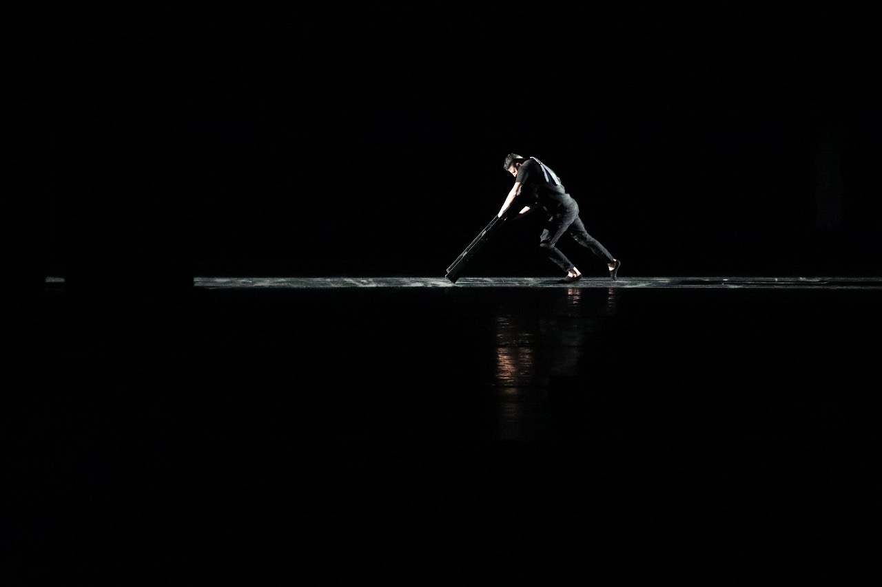 Madar Al-Saa Images 0.024088151422221538