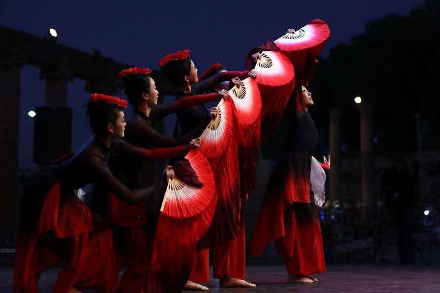 Madar Al-Saa Images 0.12328077974428264