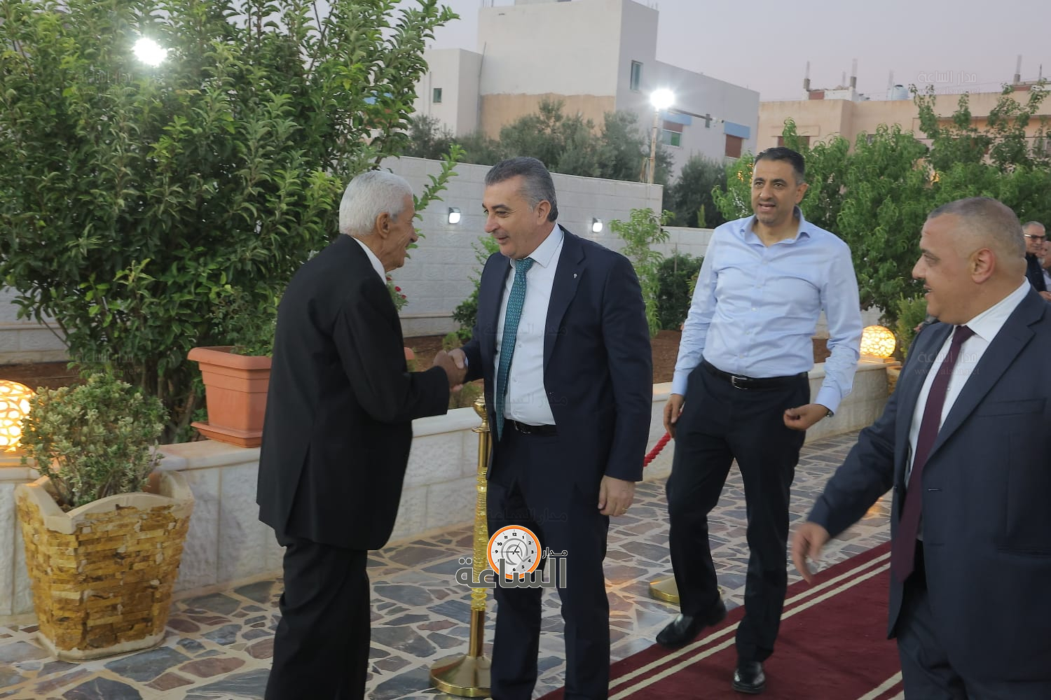 Madar Al-Saa Images 0.8852275785453013