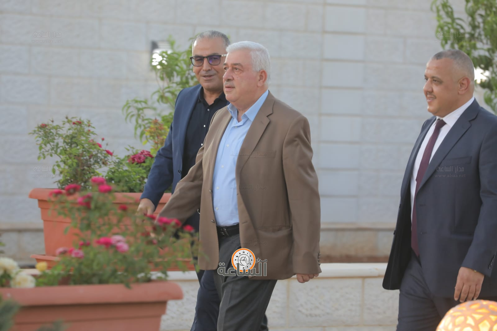 Madar Al-Saa Images 0.045257540270024266