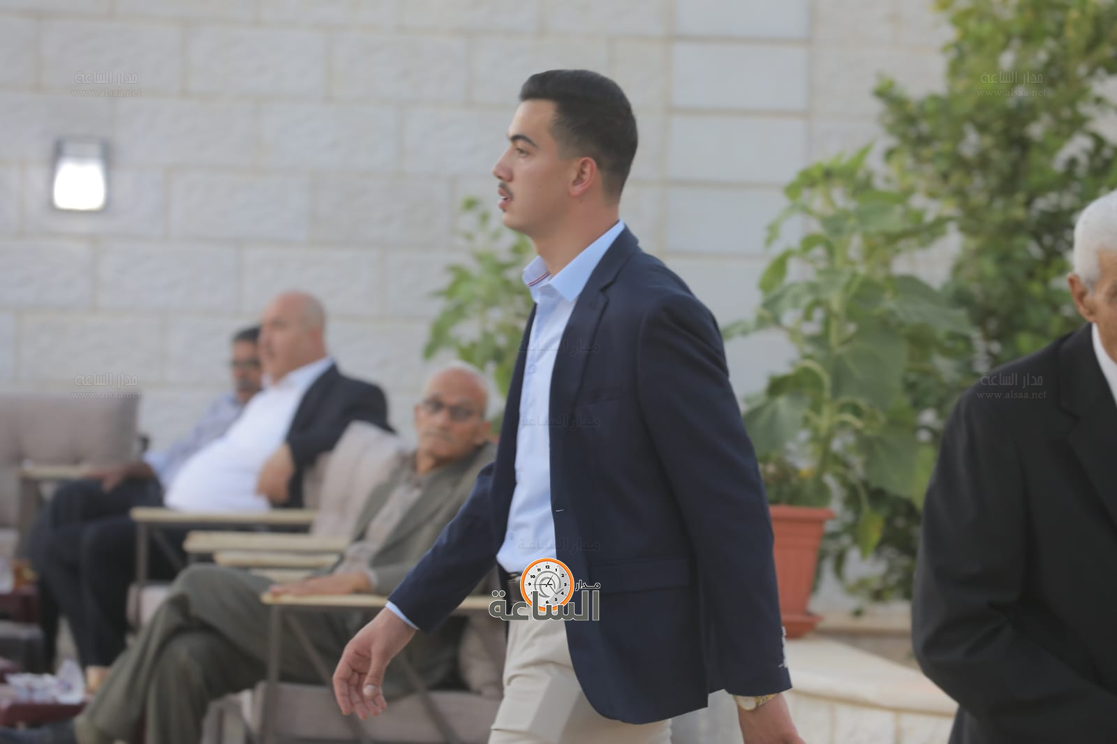 Madar Al-Saa Images 0.9759376788921175