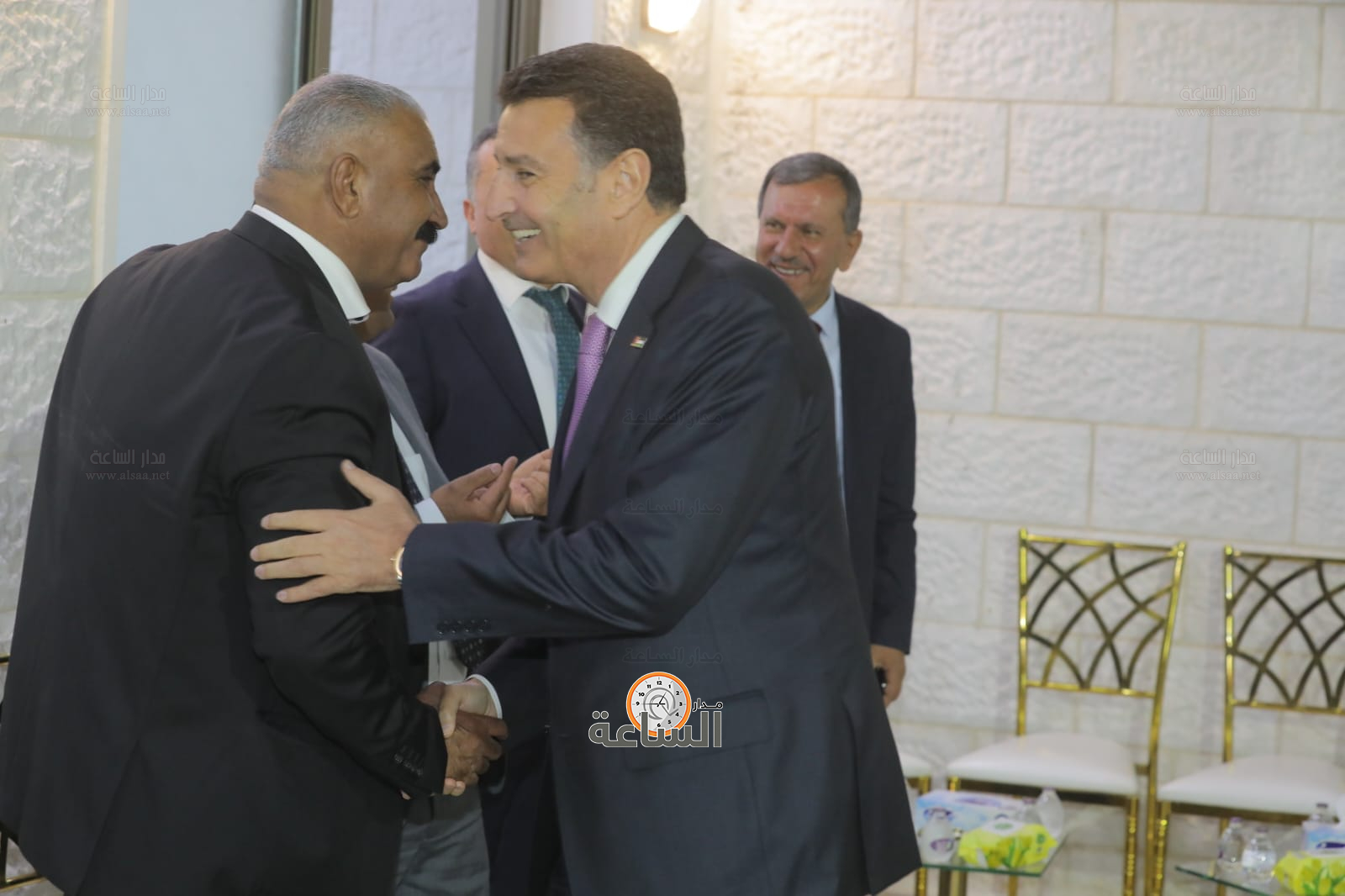 Madar Al-Saa Images 0.3247080006315918