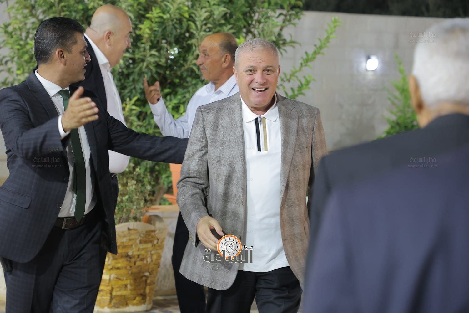 Madar Al-Saa Images 0.03561327302133266