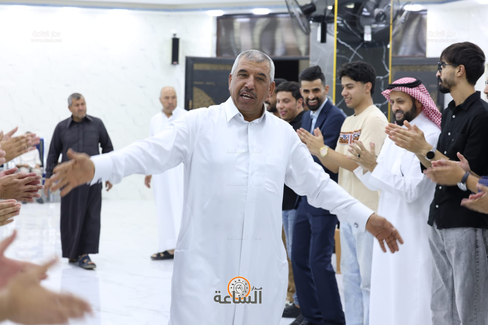 Madar Al-Saa Images 0.2122938582509688