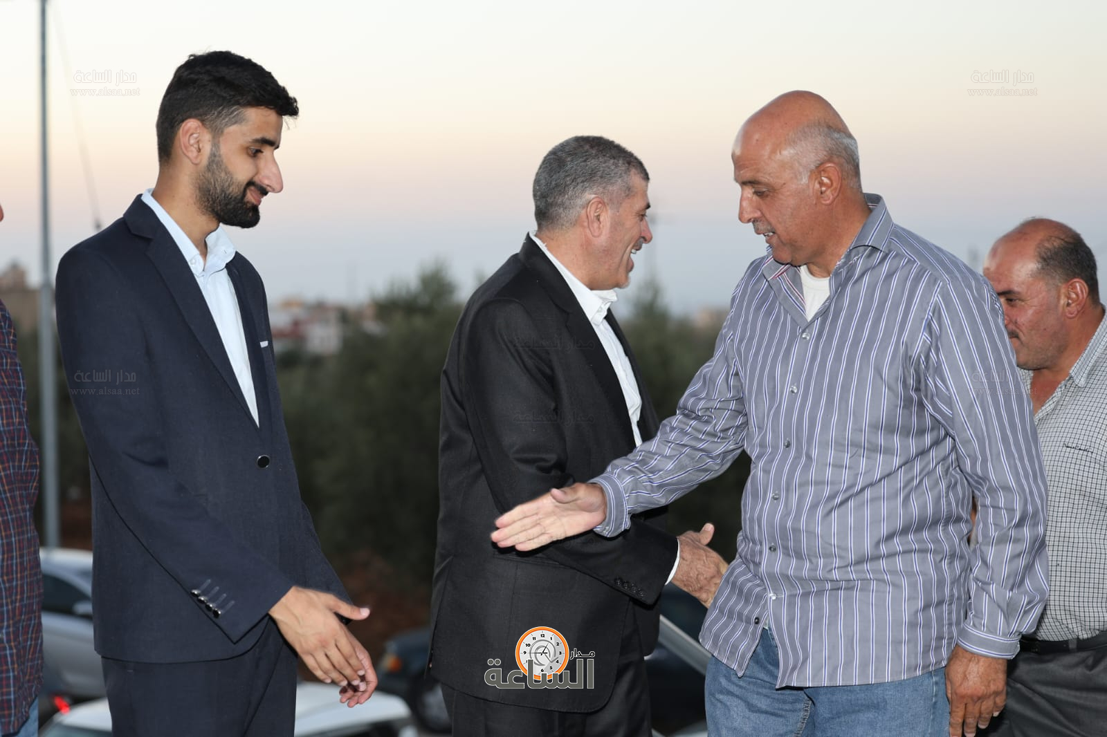 Madar Al-Saa Images 0.5892578332614966