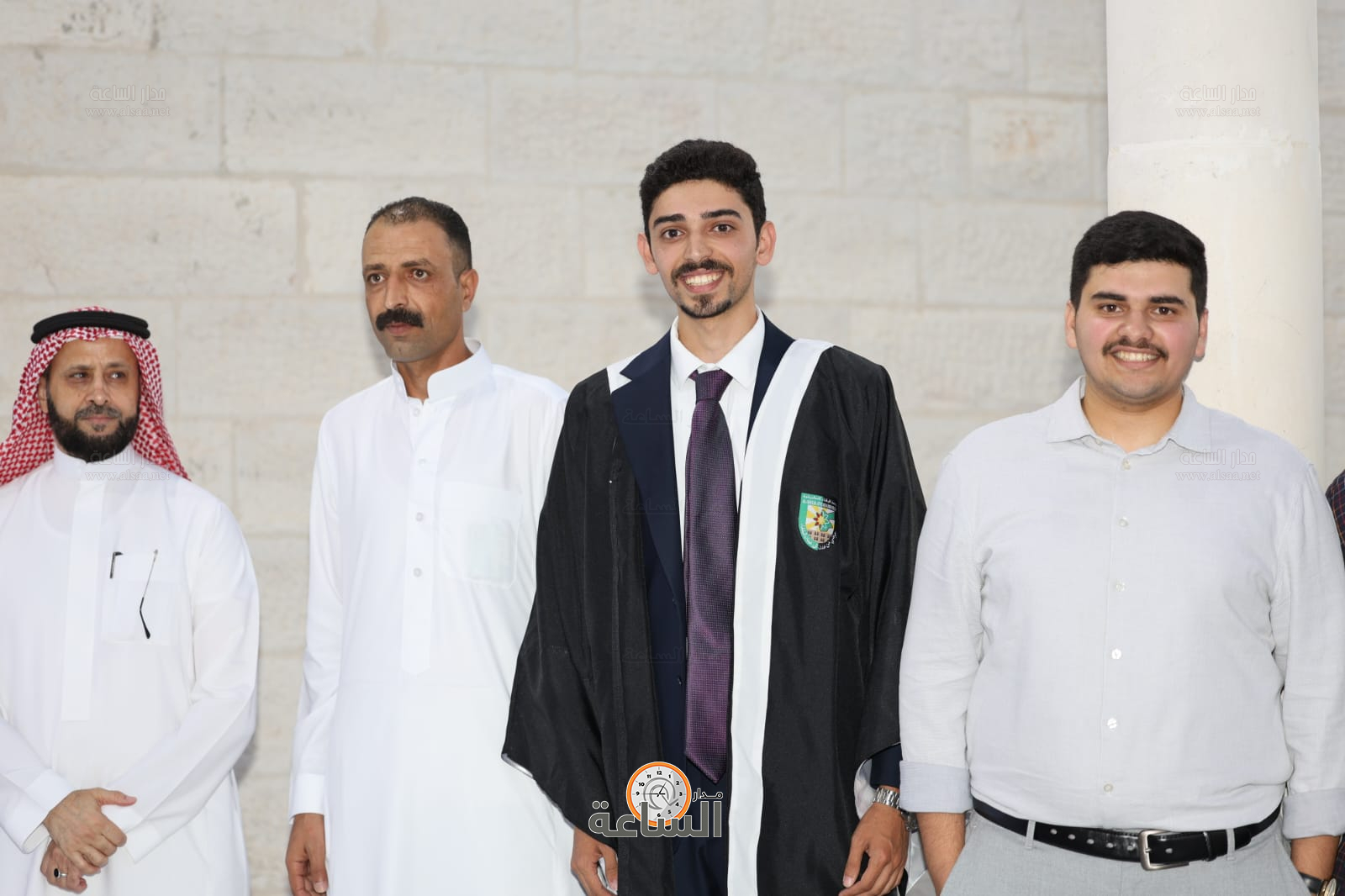 Madar Al-Saa Images 0.29900272412130013