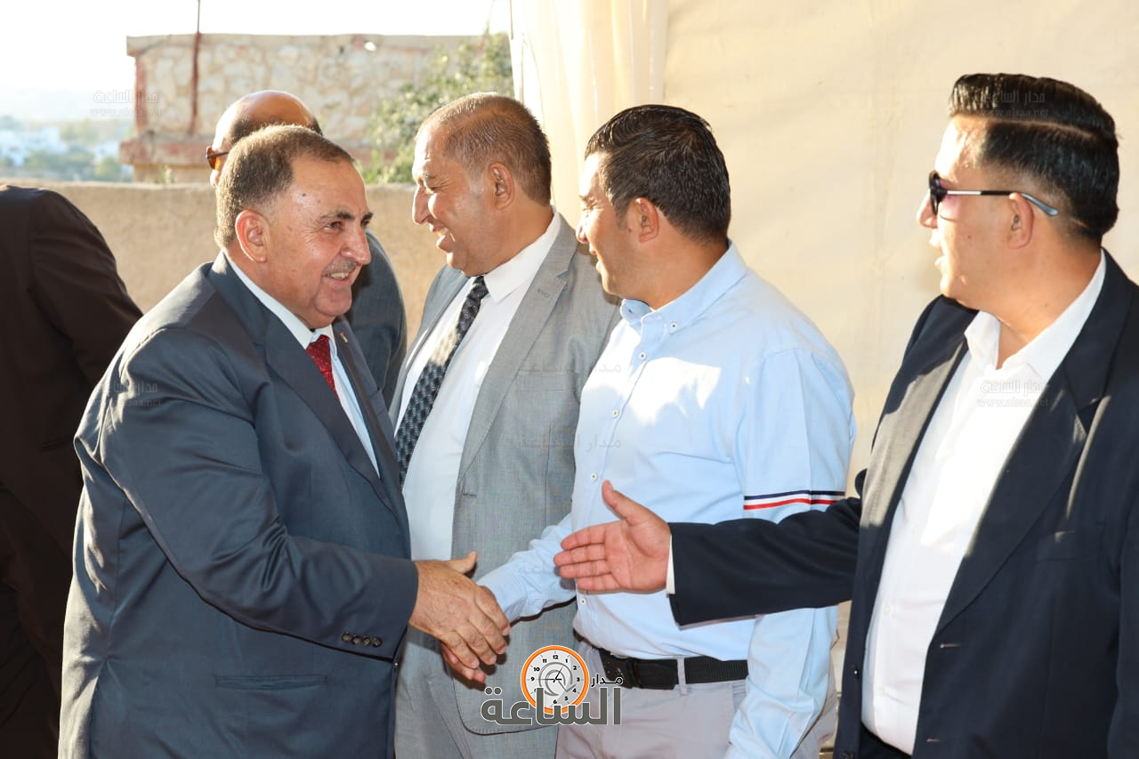 Madar Al-Saa Images 0.7815207960871324