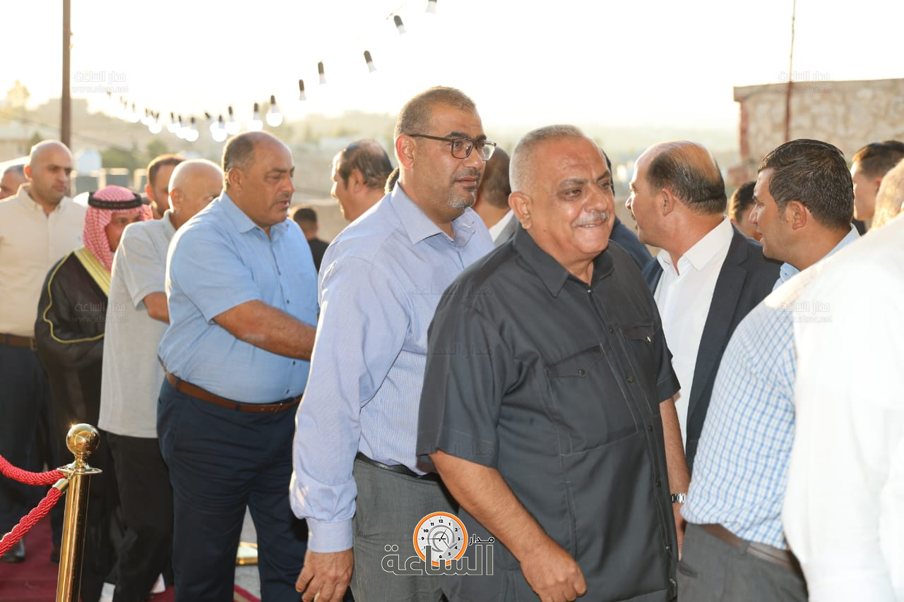 Madar Al-Saa Images 0.7732372017609839