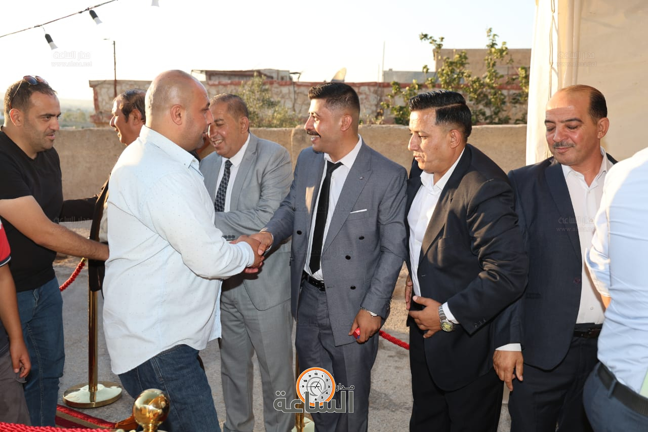 Madar Al-Saa Images 0.17576636701918158