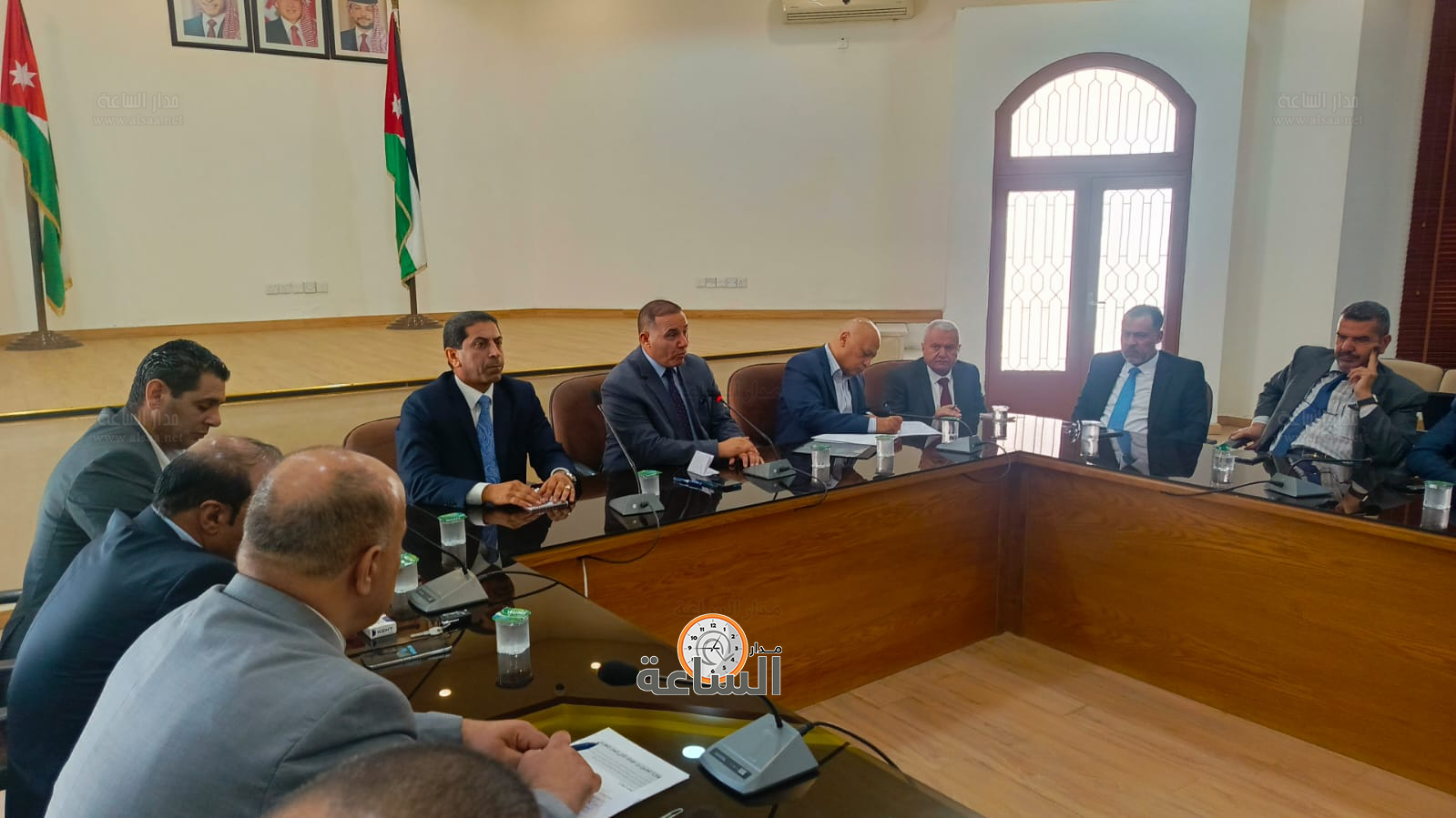 Madar Al-Saa Images 0.5721320066246265