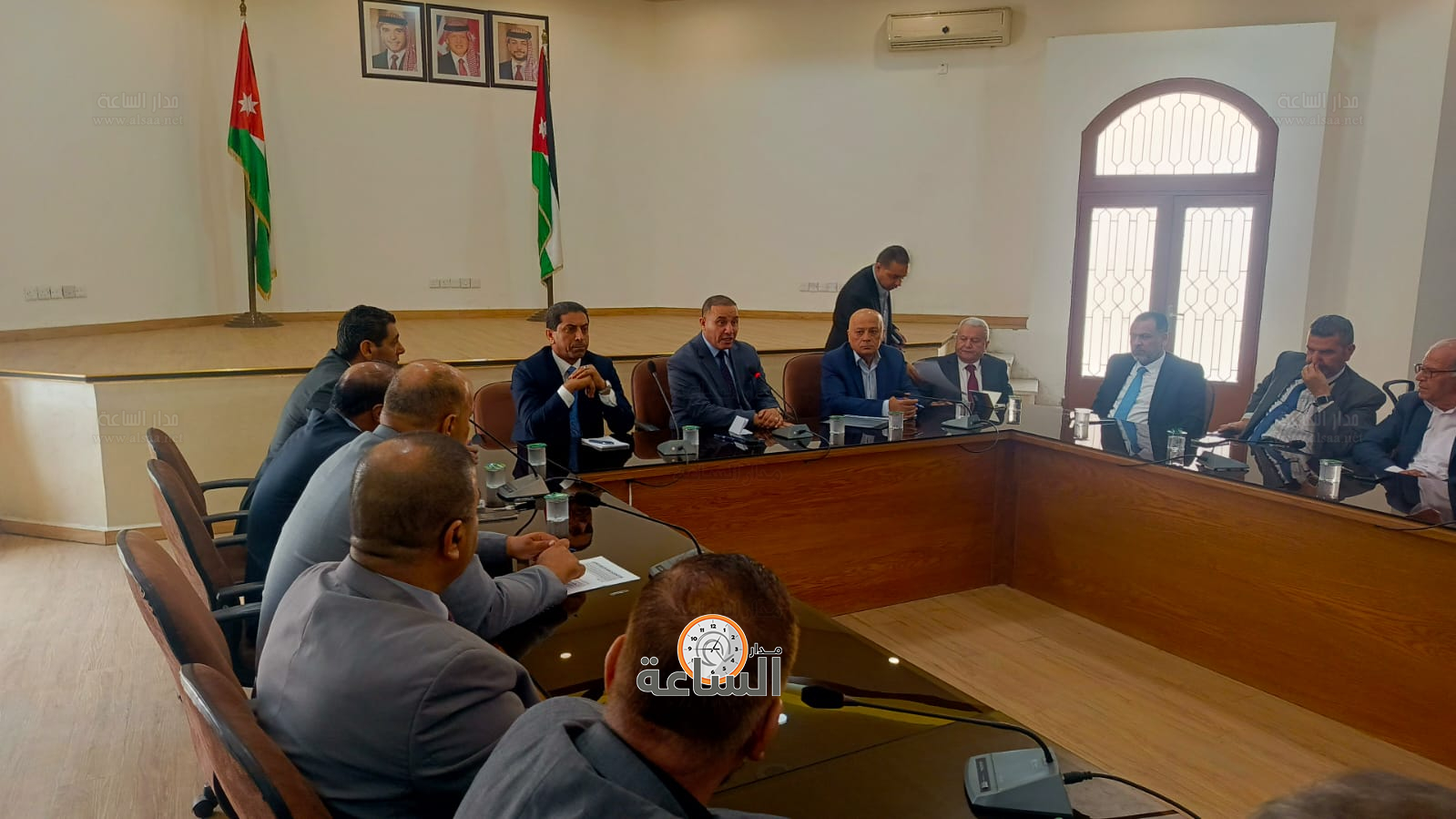 Madar Al-Saa Images 0.8942985883217784