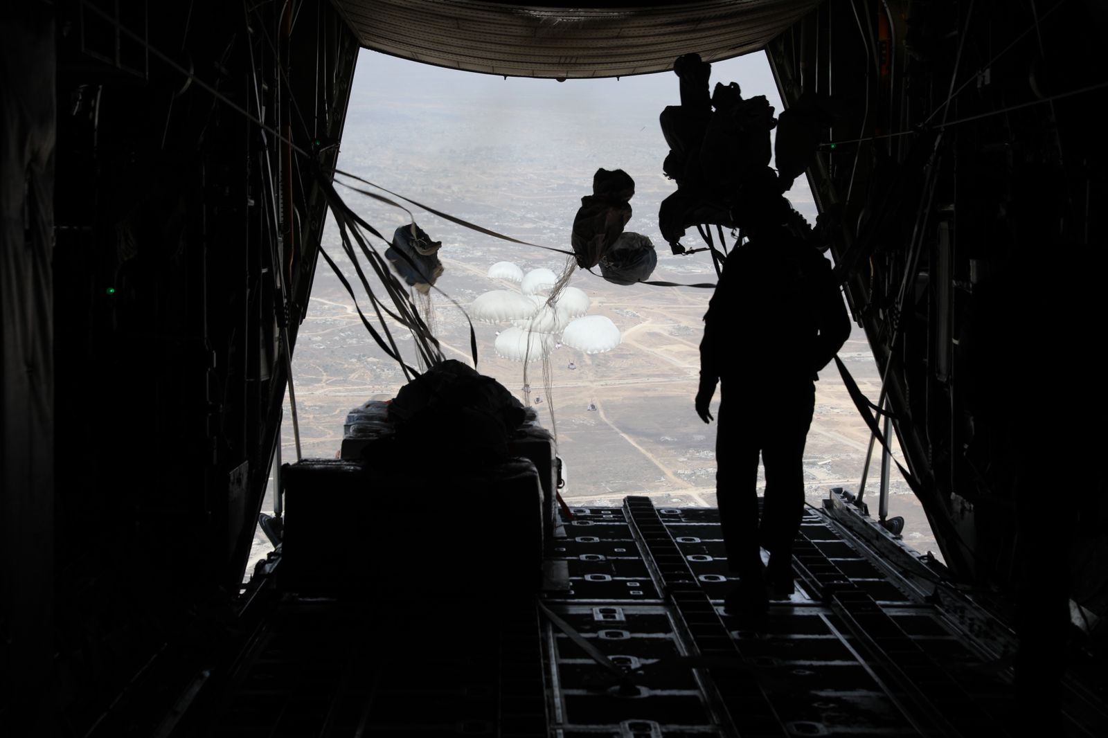 Madar Al-Saa Images 0.6745402210961581