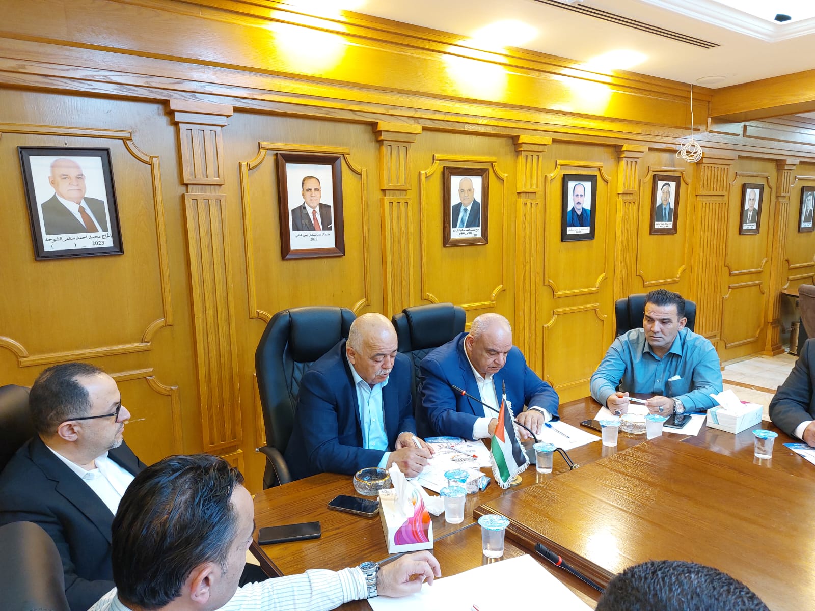 Madar Al-Saa Images 0.3291049031812381