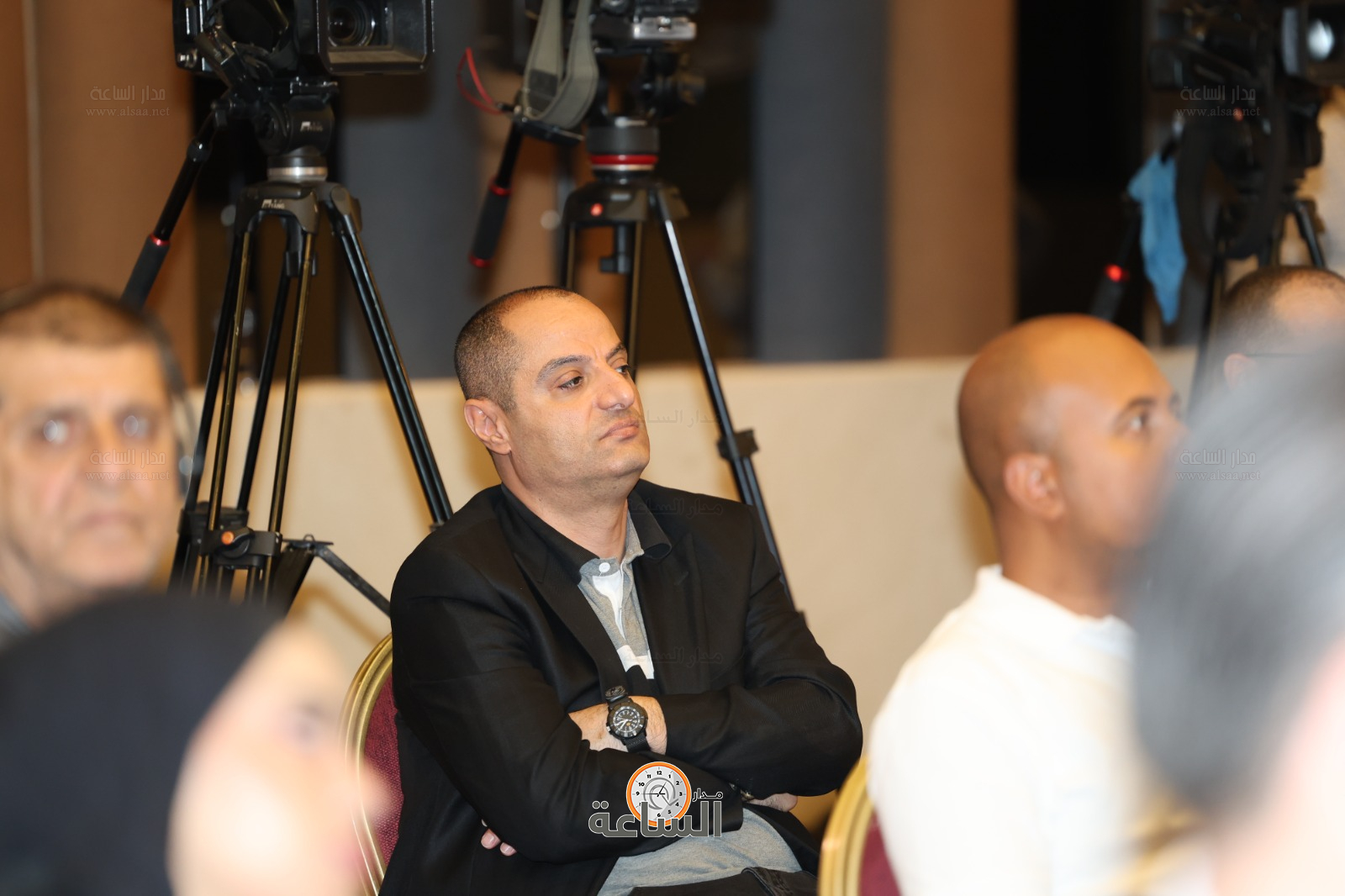 Madar Al-Saa Images 0.5387965595790243