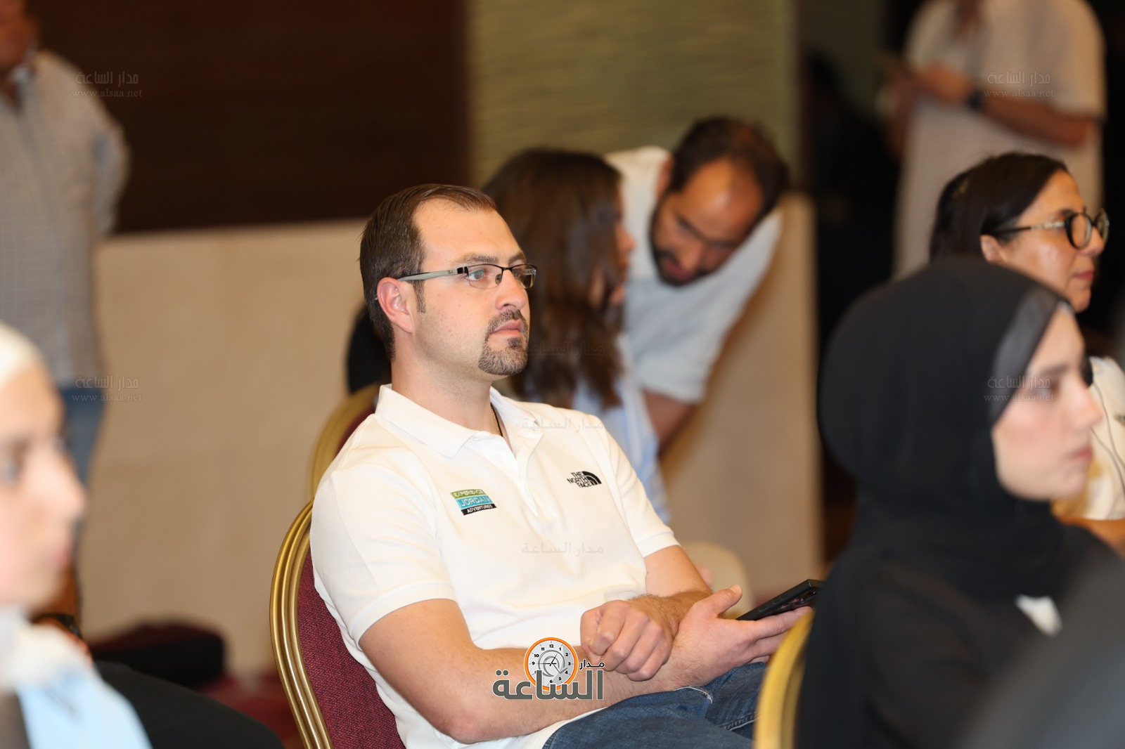 Madar Al-Saa Images 0.9561410041568944