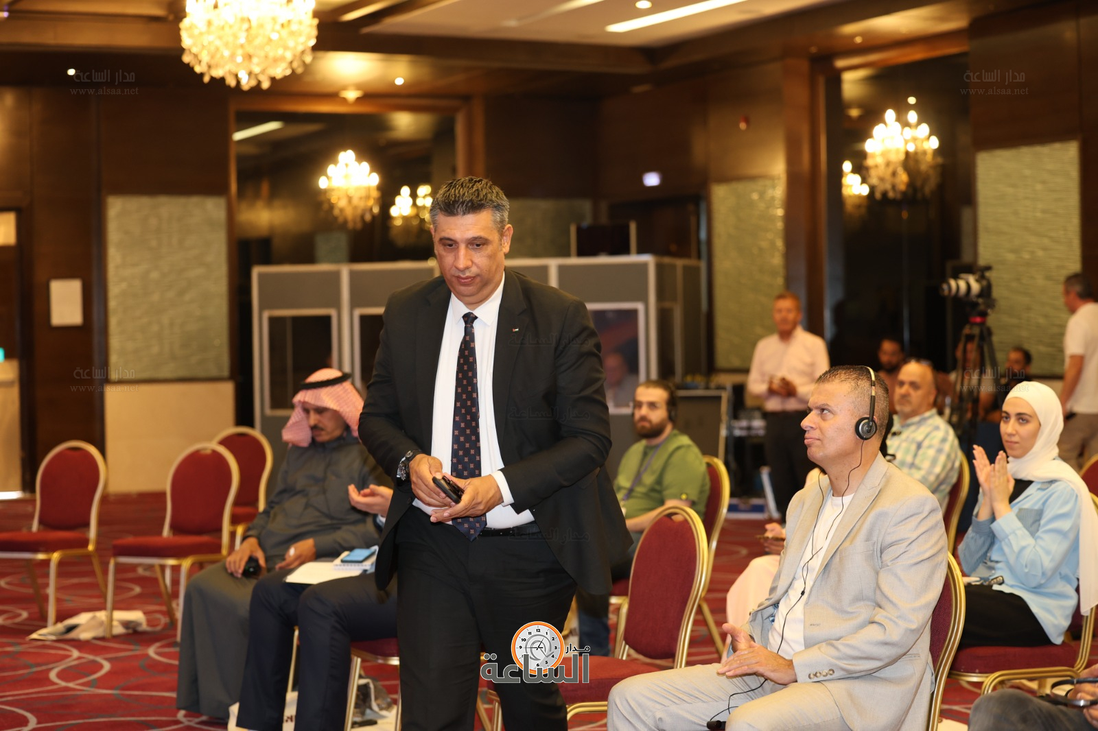 Madar Al-Saa Images 0.19600321911774454