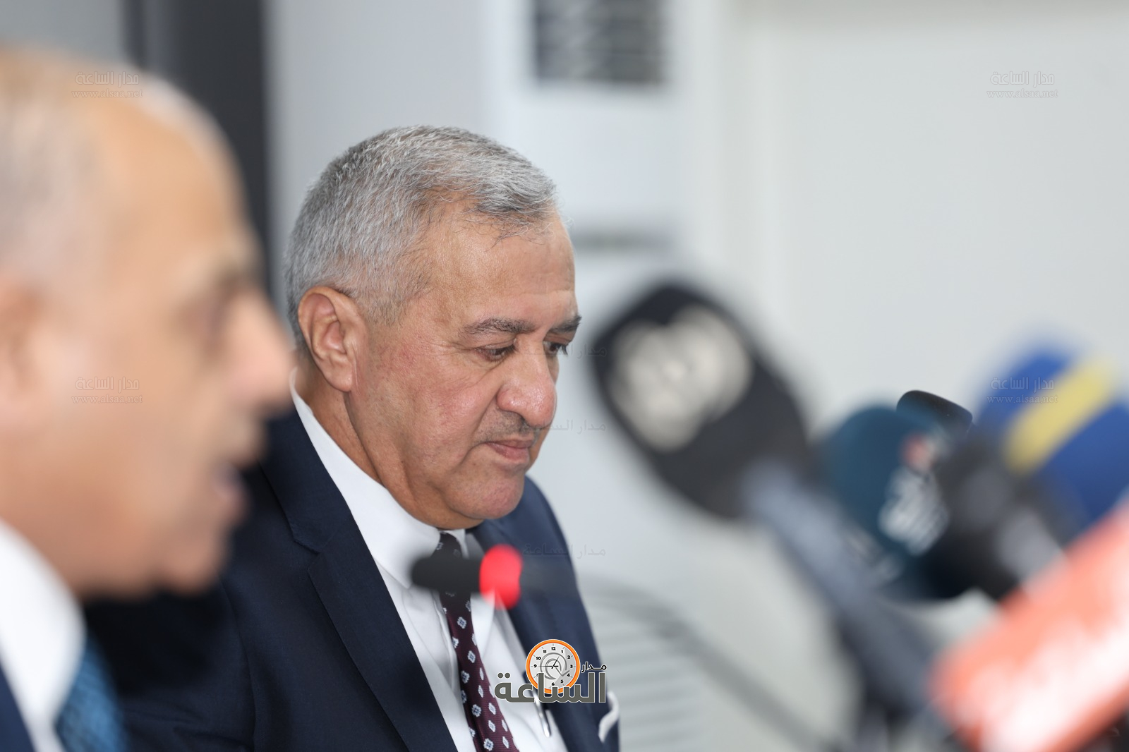 Madar Al-Saa Images 0.5572180402944072