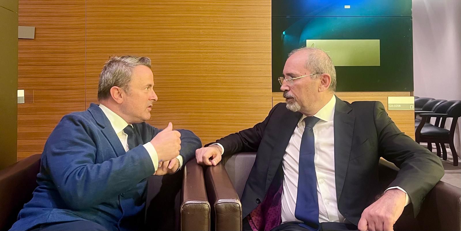 Madar Al-Saa Images 0.614691198401322