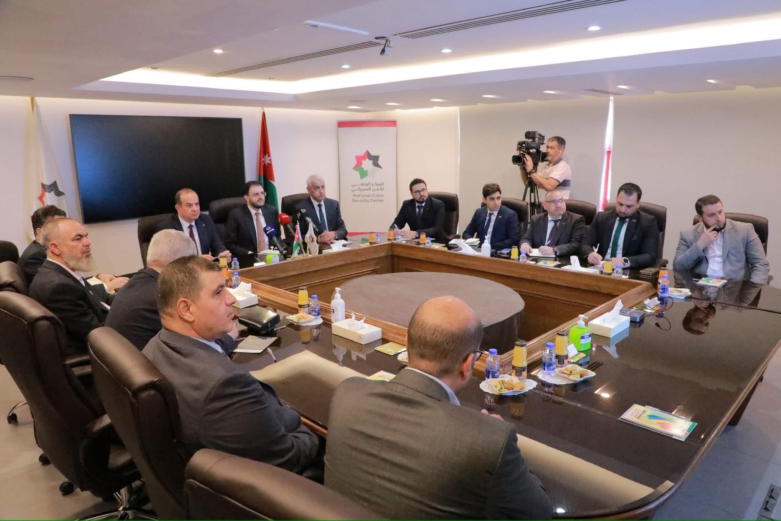 Madar Al-Saa Images 0.38325666056472774