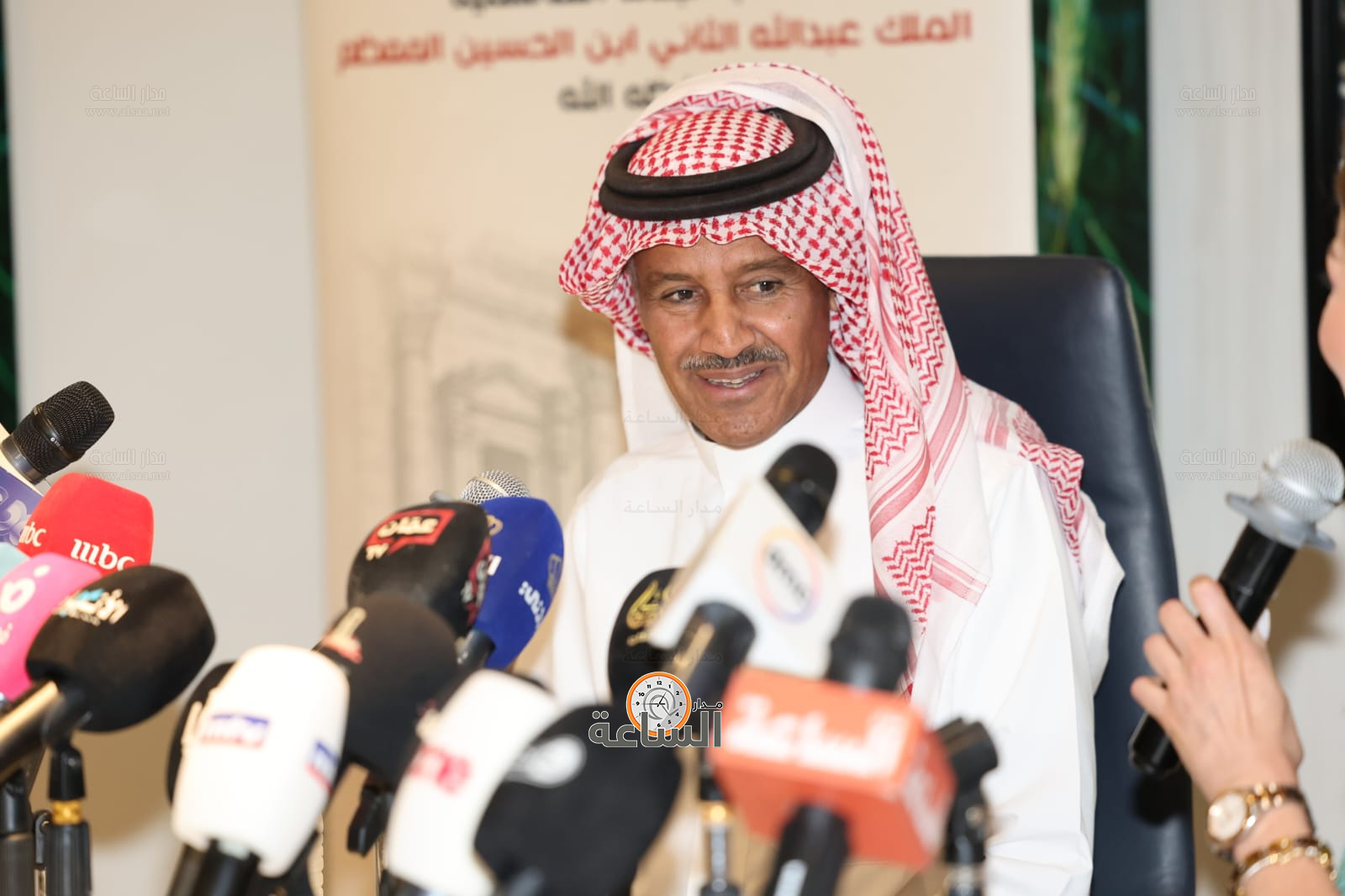 Madar Al-Saa Images 0.298727262741596