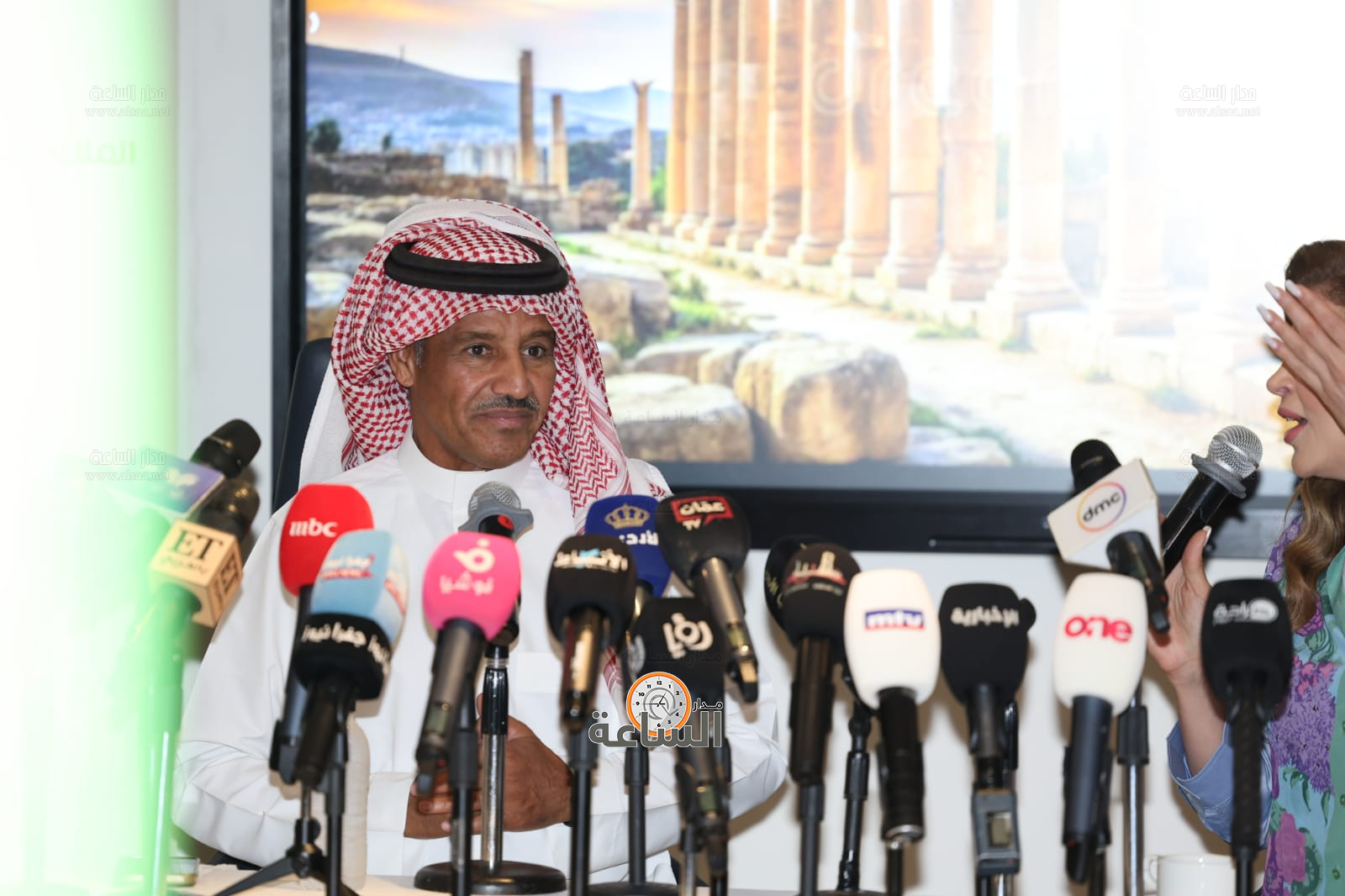 Madar Al-Saa Images 0.6081093298960598