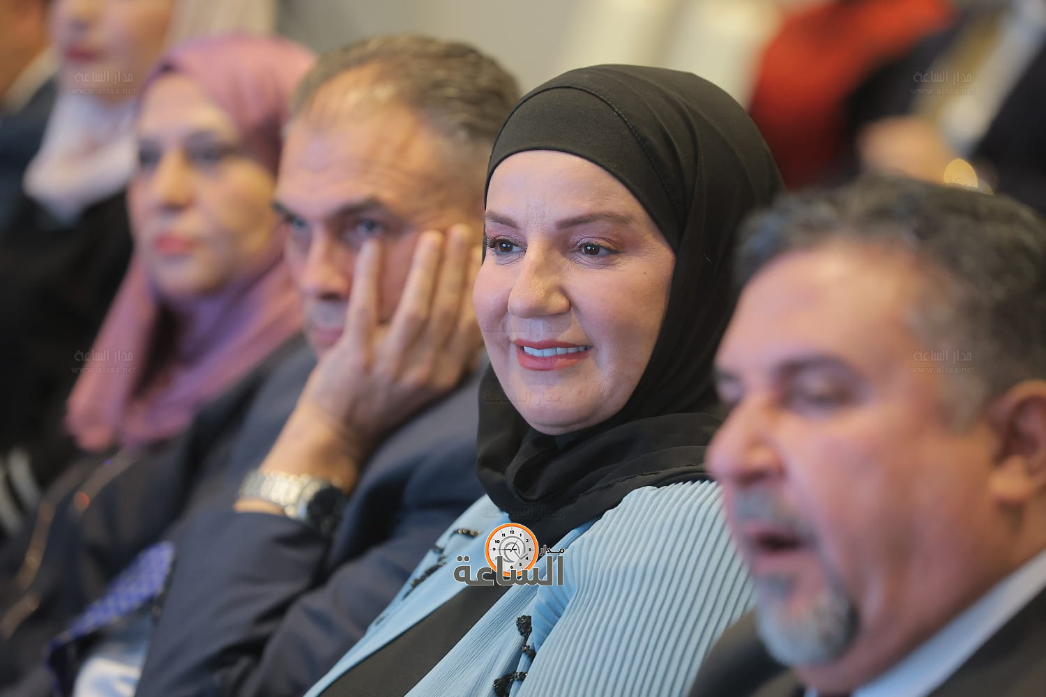 Madar Al-Saa Images 0.5866668701663127