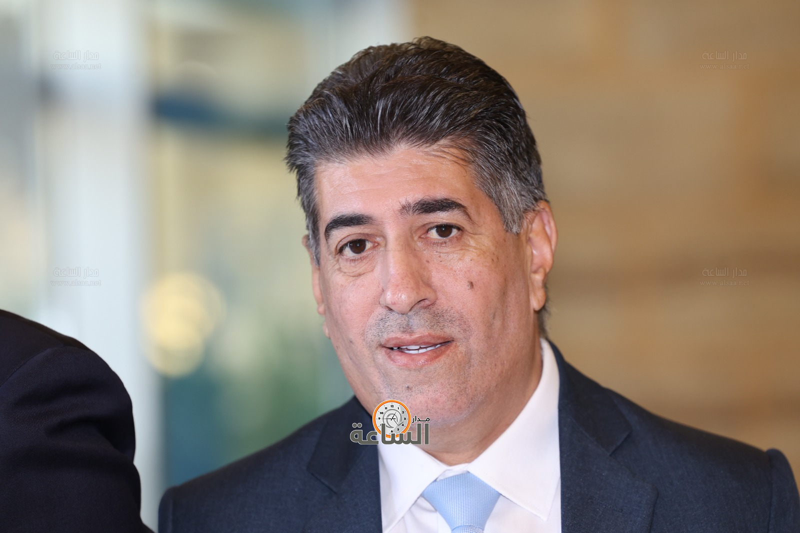 Madar Al-Saa Images 0.5884832621108621