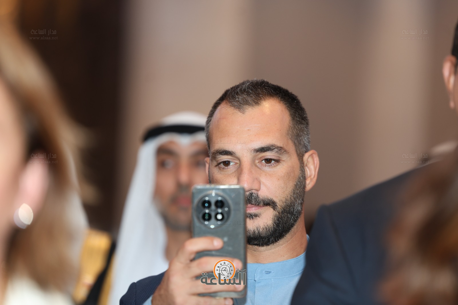 Madar Al-Saa Images 0.22272669581510718