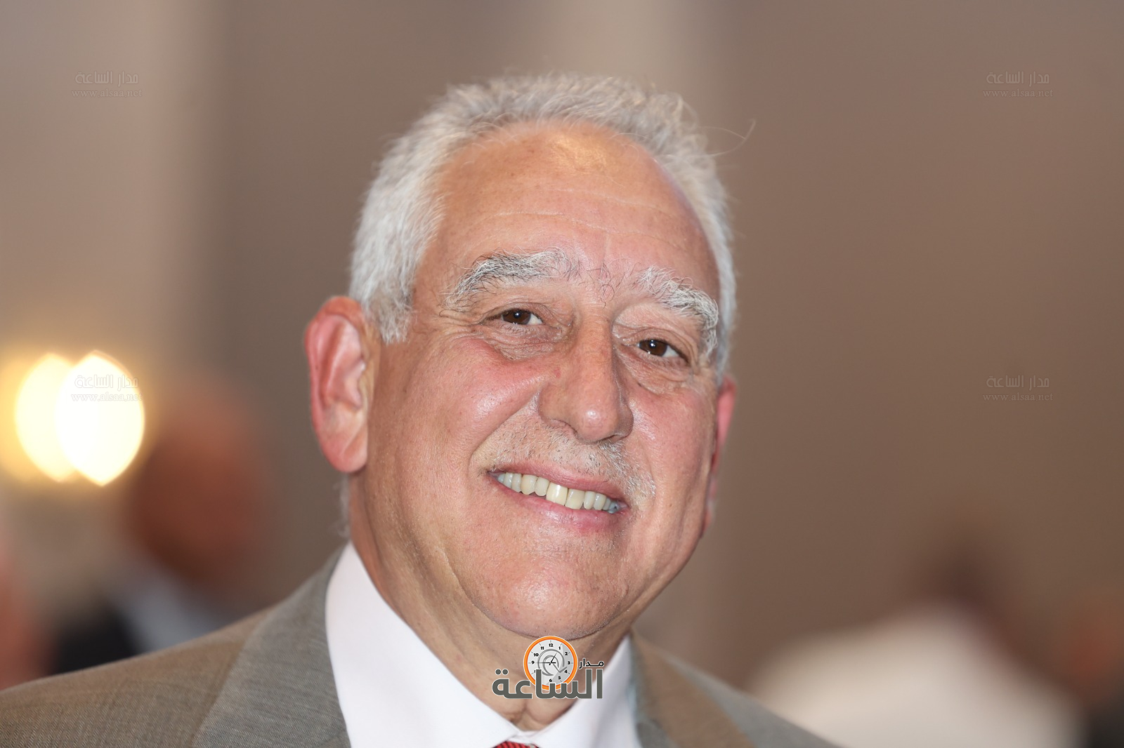 Madar Al-Saa Images 0.4709726968753537