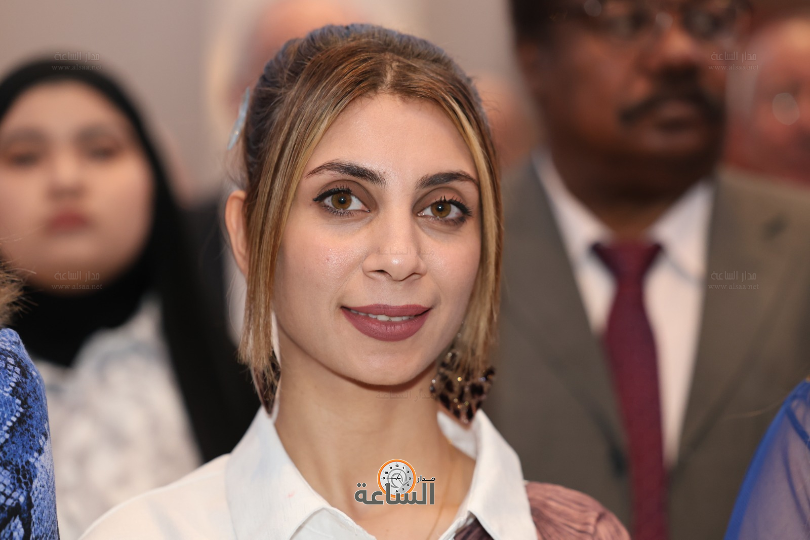 Madar Al-Saa Images 0.9835798632739225