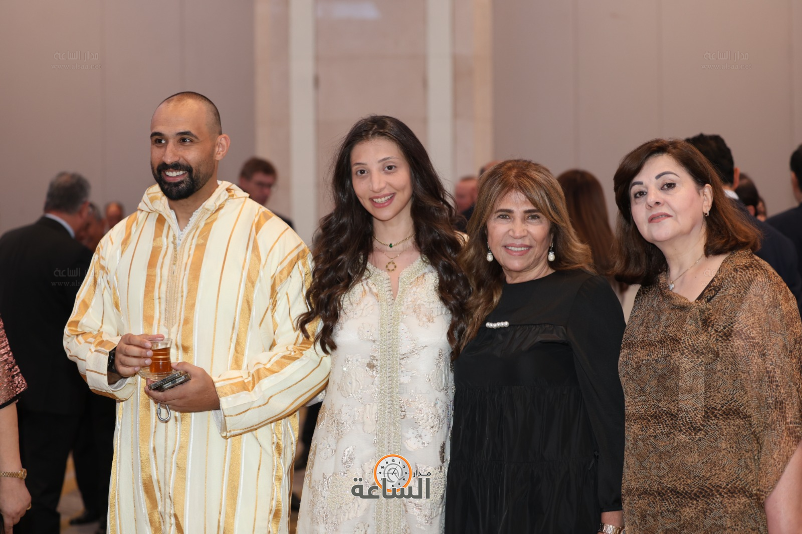 Madar Al-Saa Images 0.7602997590285182