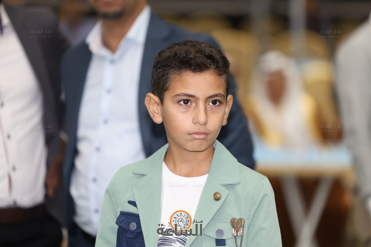 Madar Al-Saa Images 0.7582436135944526