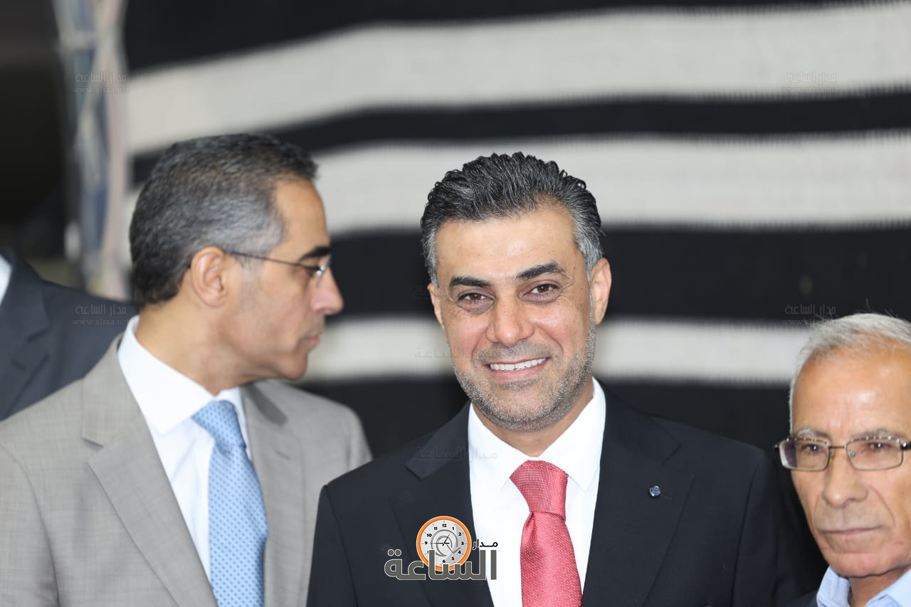 Madar Al-Saa Images 0.708911157699214