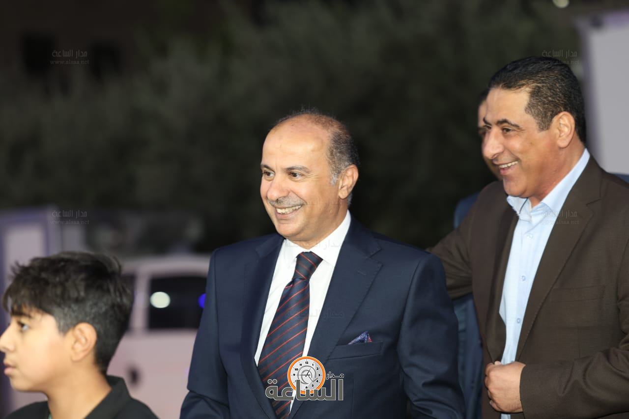 Madar Al-Saa Images 0.03987461869055875