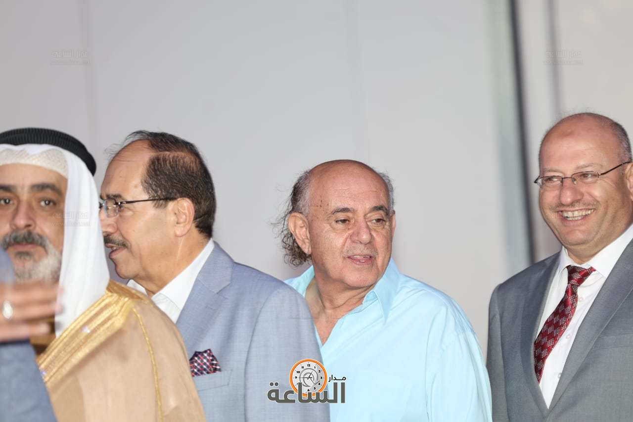 Madar Al-Saa Images 0.7389648385798797