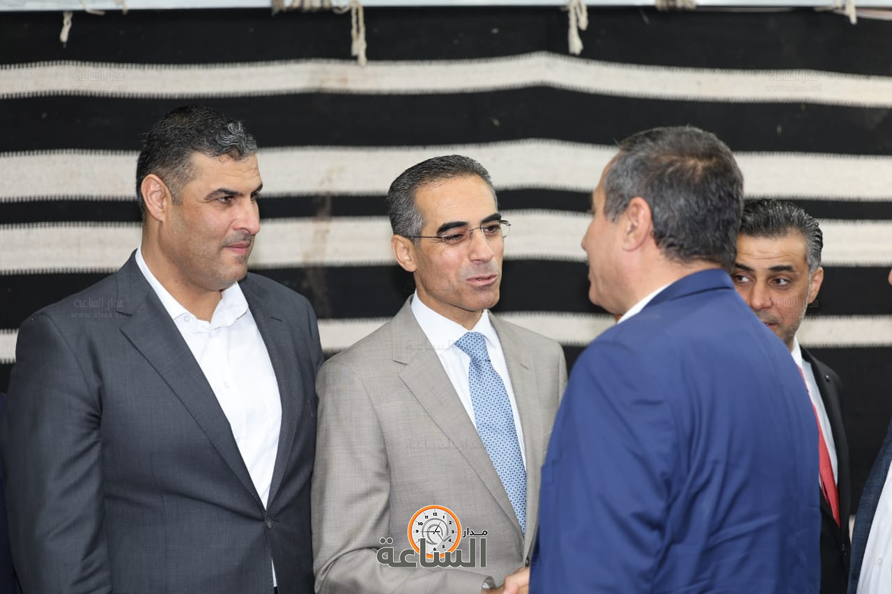 Madar Al-Saa Images 0.01065854590503057