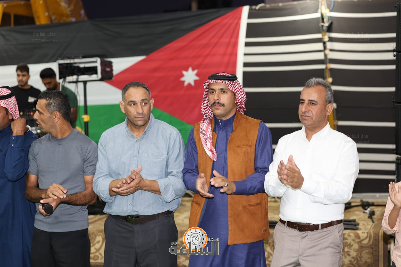 Madar Al-Saa Images 0.18318215197685017