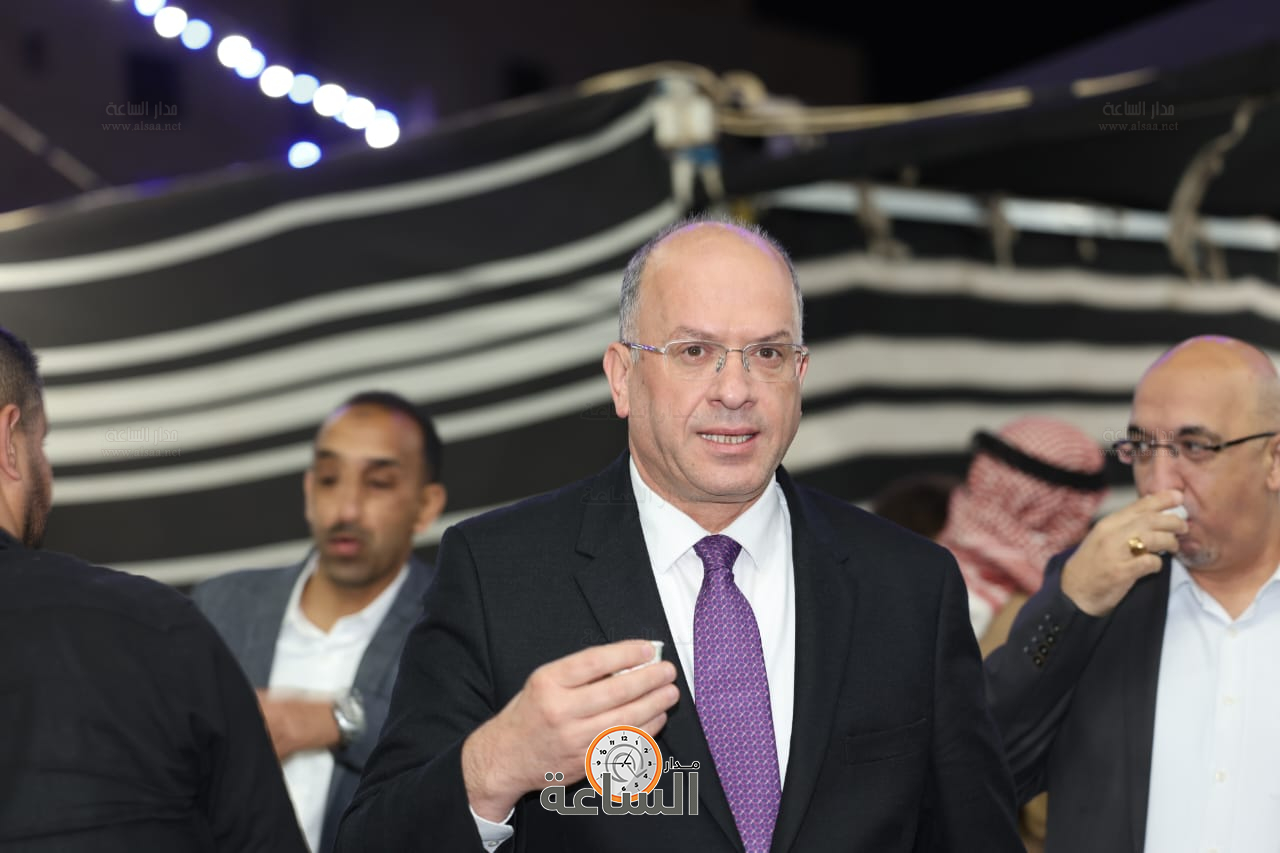 Madar Al-Saa Images 0.8360343319650392