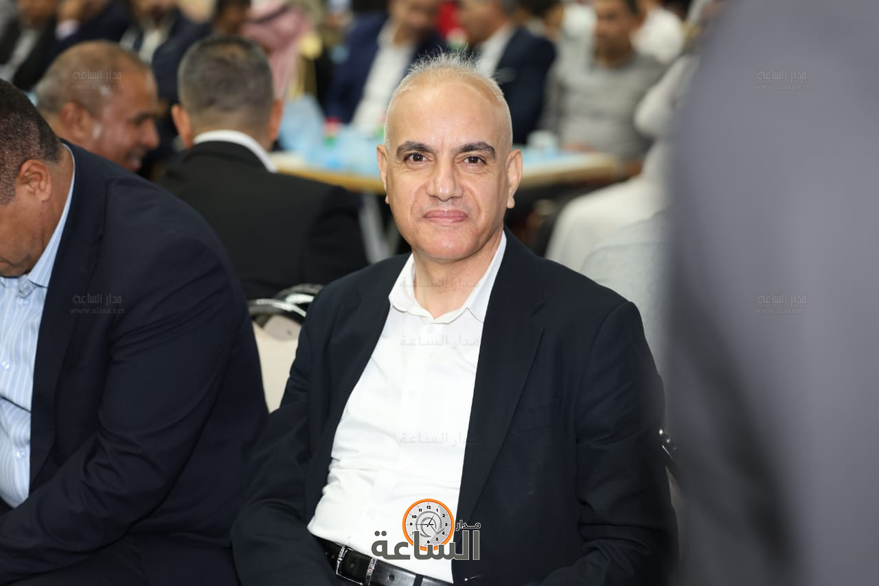 Madar Al-Saa Images 0.38773768858441604