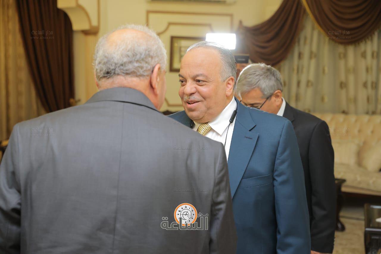 Madar Al-Saa Images 0.9941443021113754