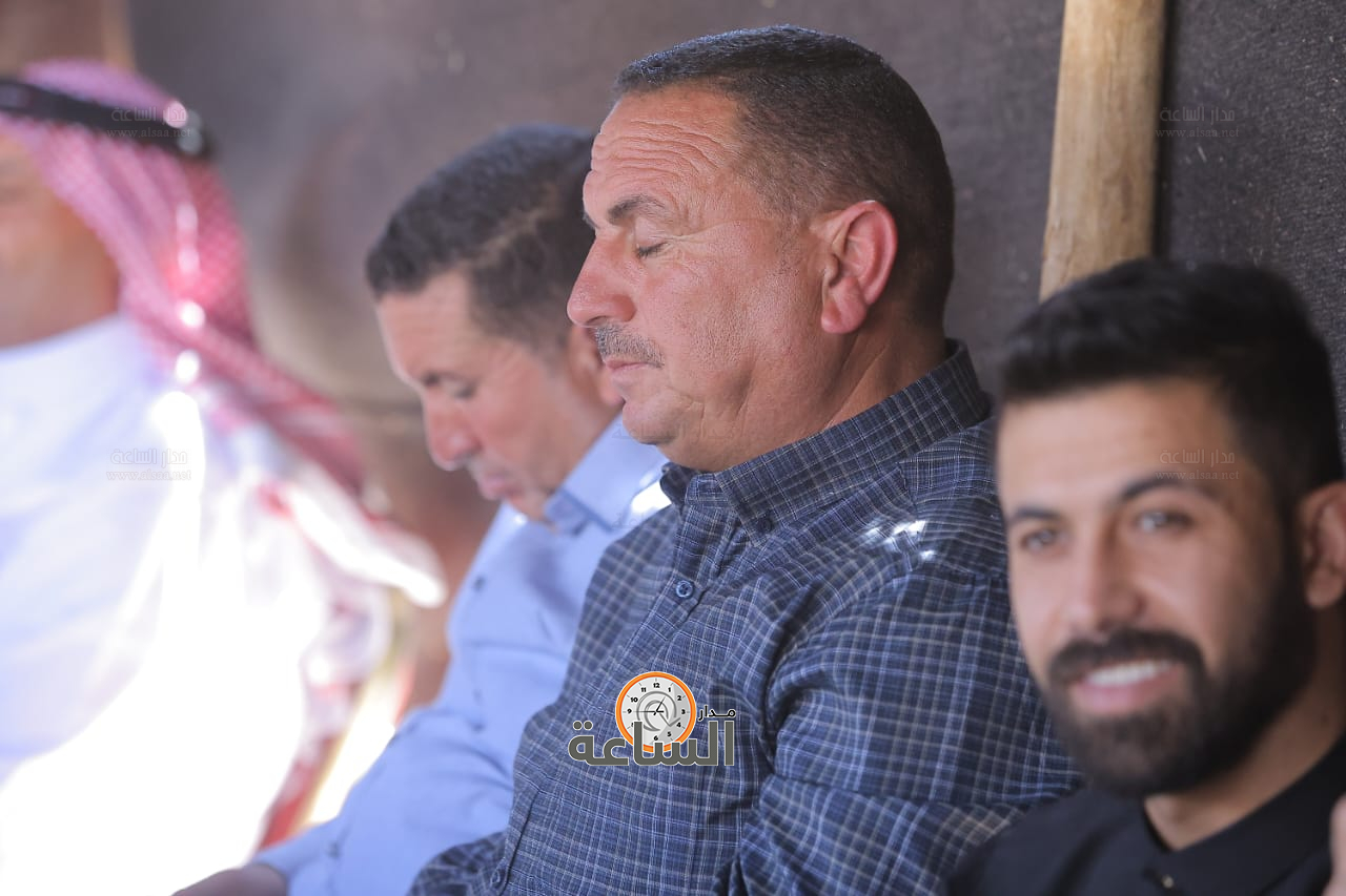 Madar Al-Saa Images 0.500942358085115