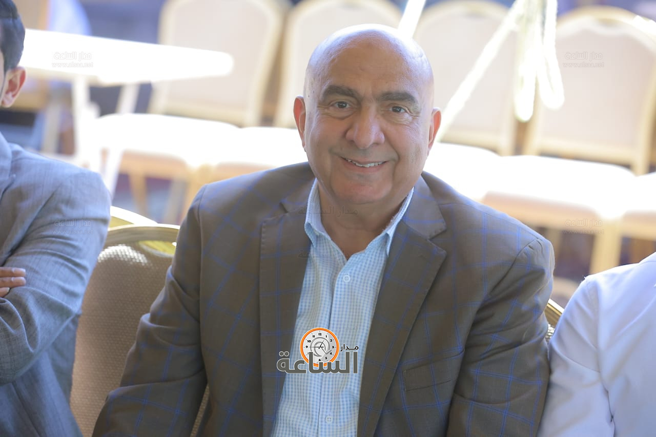 Madar Al-Saa Images 0.8700925381188424