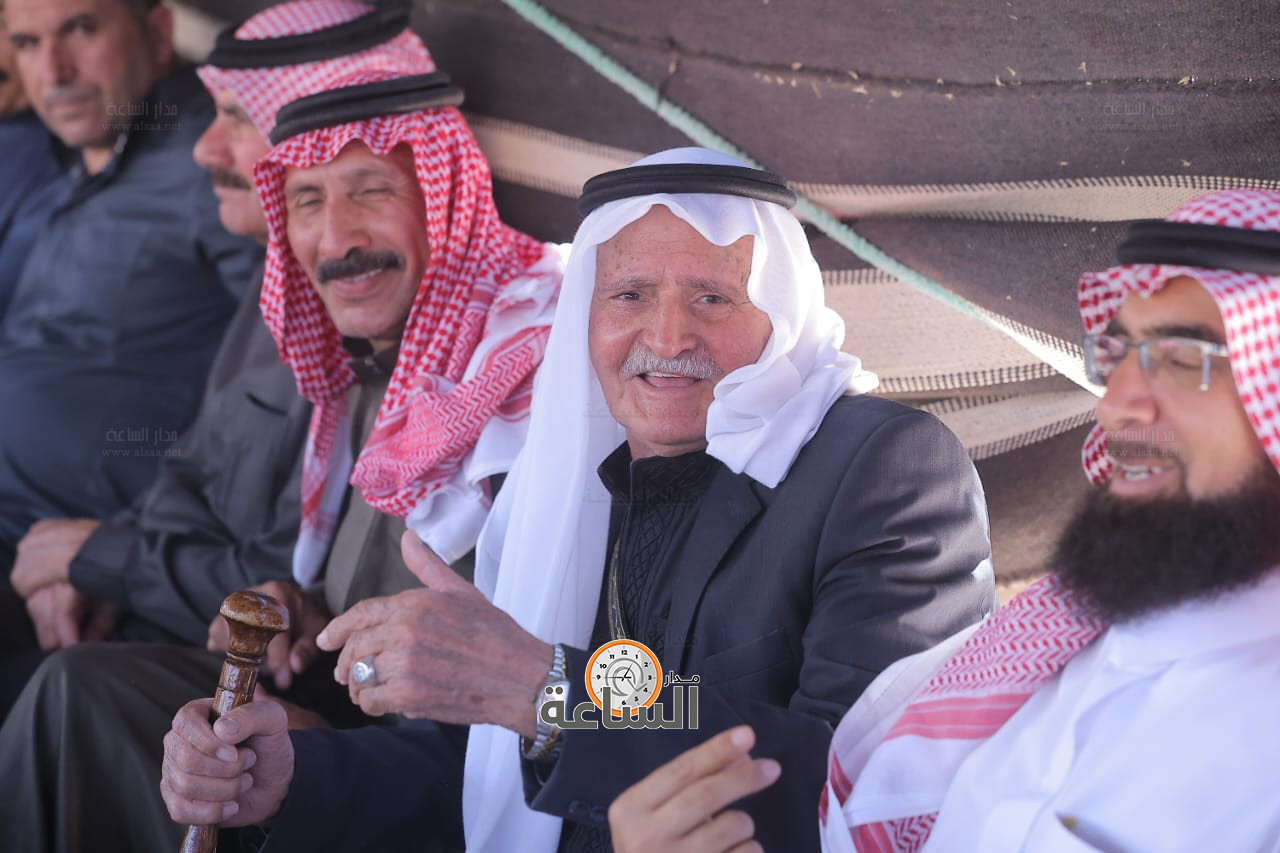 Madar Al-Saa Images 0.7025364390107024