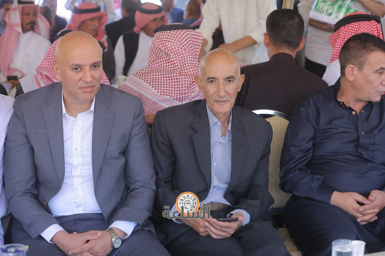 Madar Al-Saa Images 0.47165056690226936