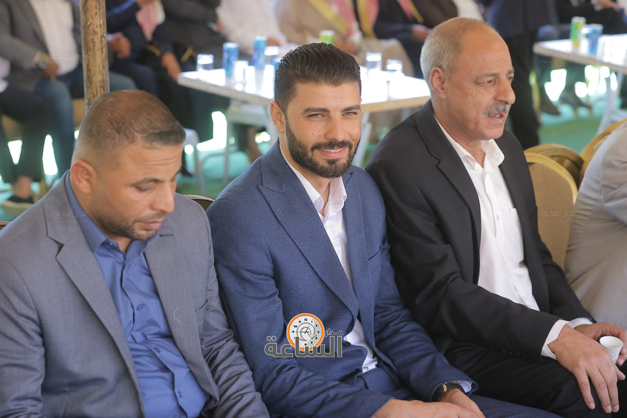 Madar Al-Saa Images 0.7251127648253141