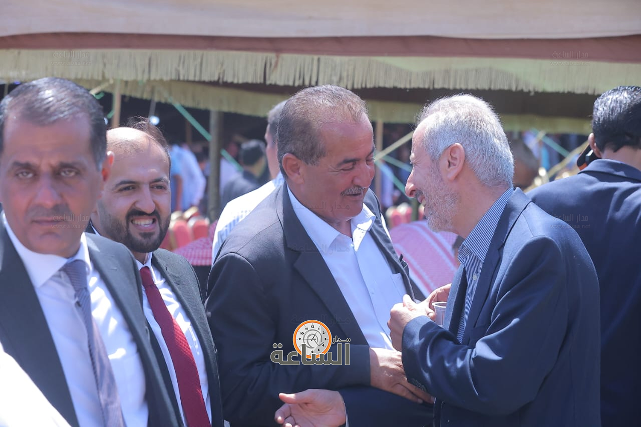 Madar Al-Saa Images 0.8750571055633102